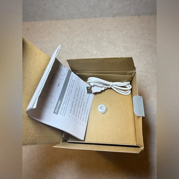 Sparoom Essential Oils Diffuser Faux Wood Design Medium Size Room NWT New Box - Picture 5 of 5